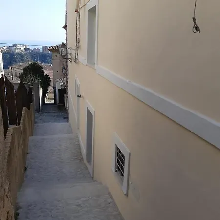 Salita Martucci Rossano